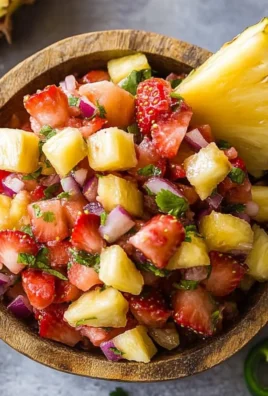 Strawberry Pineapple Salsa Recipe: A Fresh And Flavorful Treat